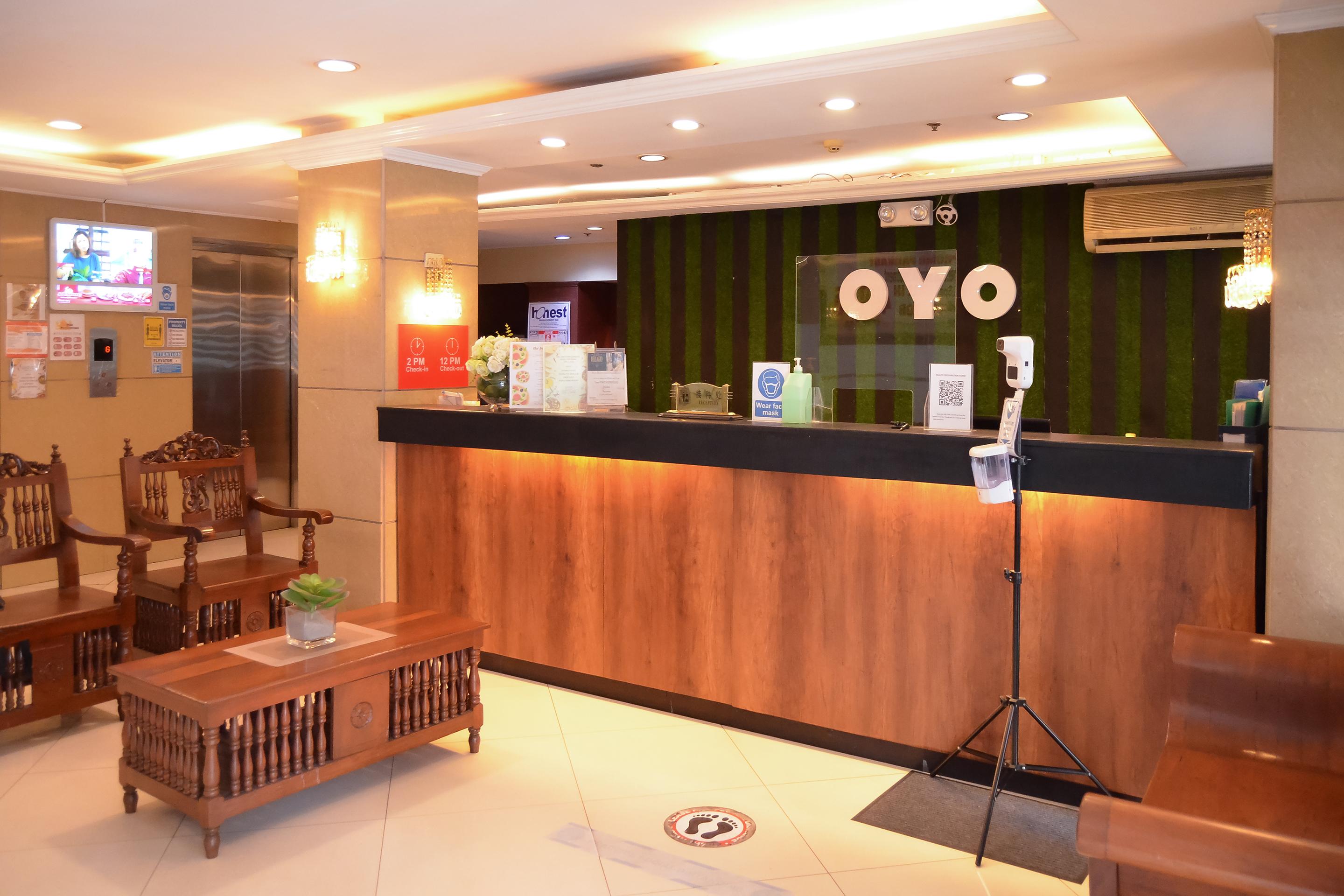 เรดดอร์ซ พลัส แอท โพรเจ็ก 6 เกซอนซิตี้ Hotel ภายนอก รูปภาพ