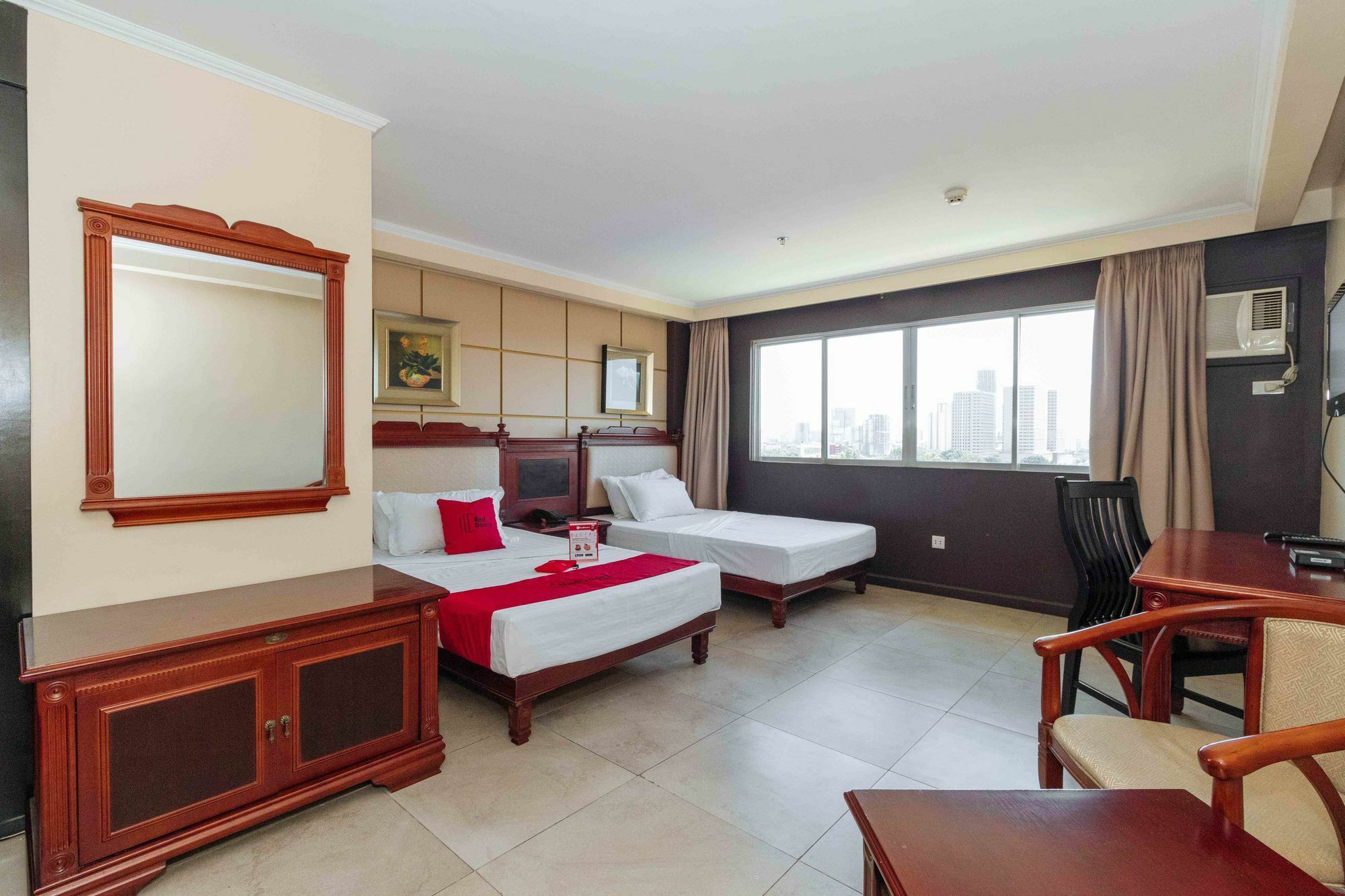 เรดดอร์ซ พลัส แอท โพรเจ็ก 6 เกซอนซิตี้ Hotel ภายนอก รูปภาพ
